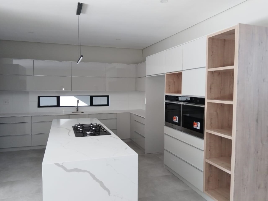 4 Bedroom Property for Sale in Sandown Western Cape